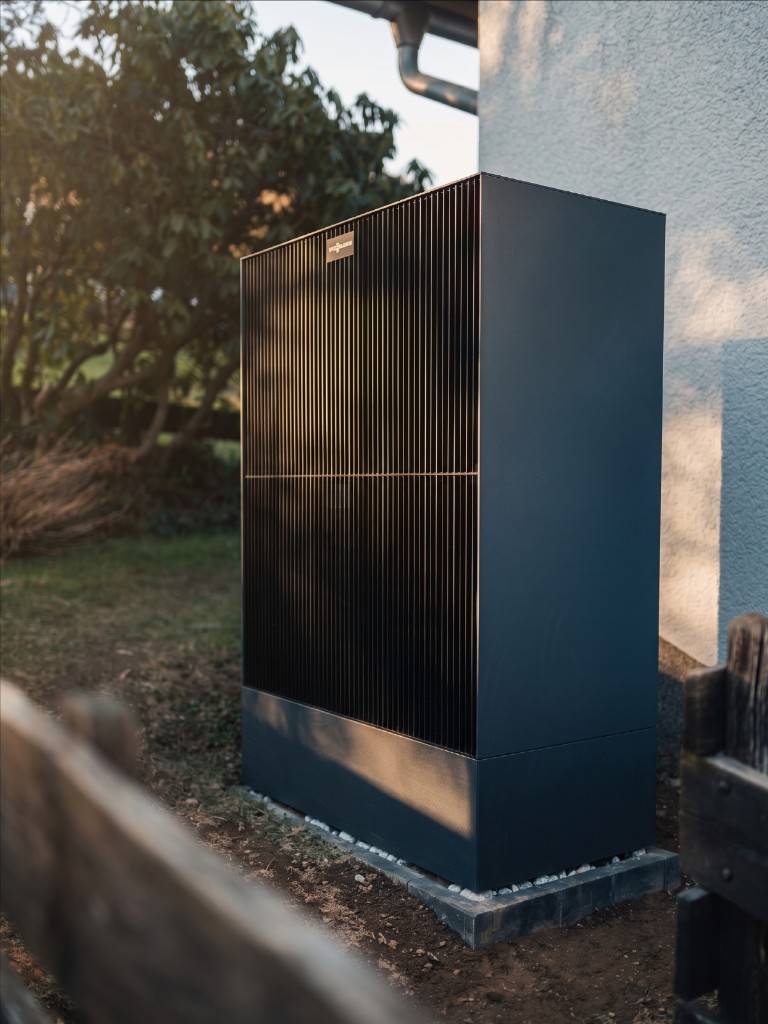 Wärmepumpe an der Hauswand